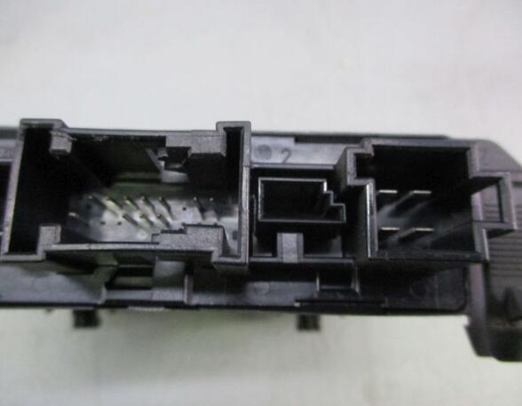 Control unit for door MERCEDES-BENZ C-CLASS T-Model (S203)