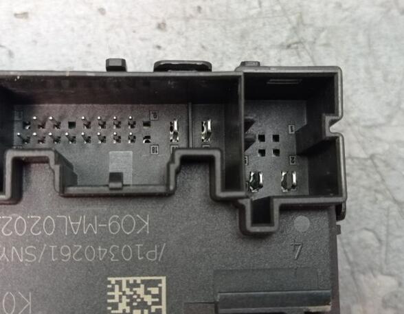 Control unit for door VW PASSAT (3G2, CB2)