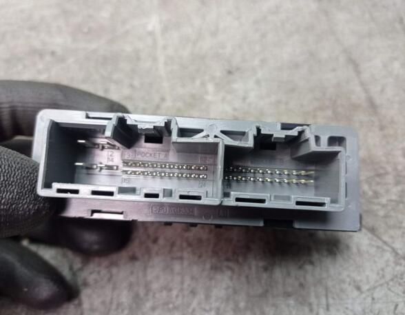 Control unit for door FORD FIESTA VII (HJ, HF)