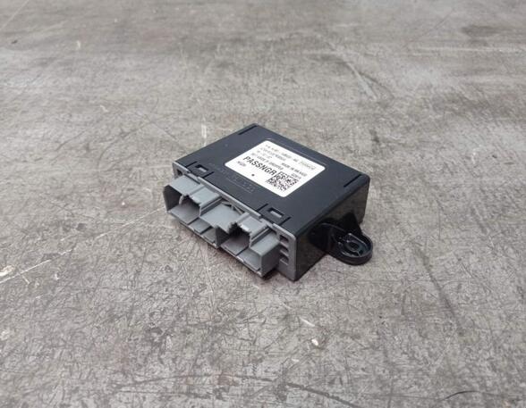 Control unit for door FORD FIESTA VII (HJ, HF)