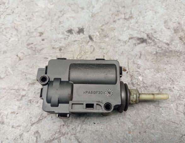 Stelmotor Tankklep OPEL TIGRA TwinTop (X04)