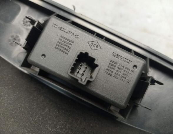 Verkleidung Innenraum Verkleidung für Radio Warnblinkschalter RENAULT CLIO III (BR0/1  CR0/1) 1.4 16V 72 KW