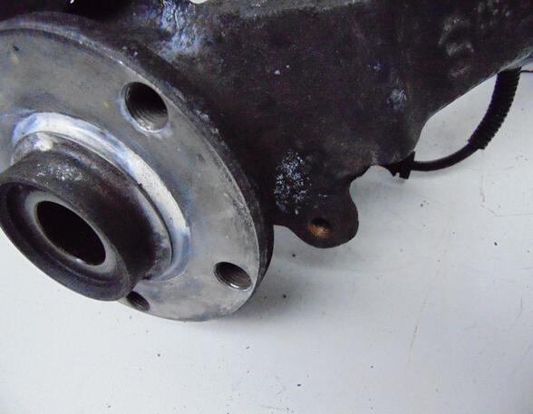 Stub Axle VW PASSAT Variant (3B5)