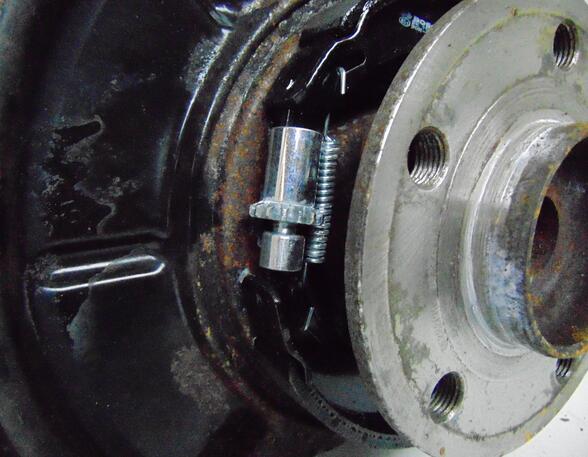 Wheel Hub MERCEDES-BENZ A-KLASSE (W169)