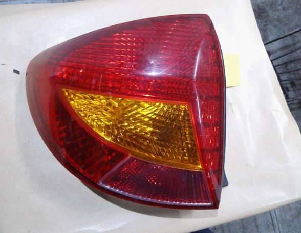 Combination Rearlight KIA Rio Schrägheck (DC)