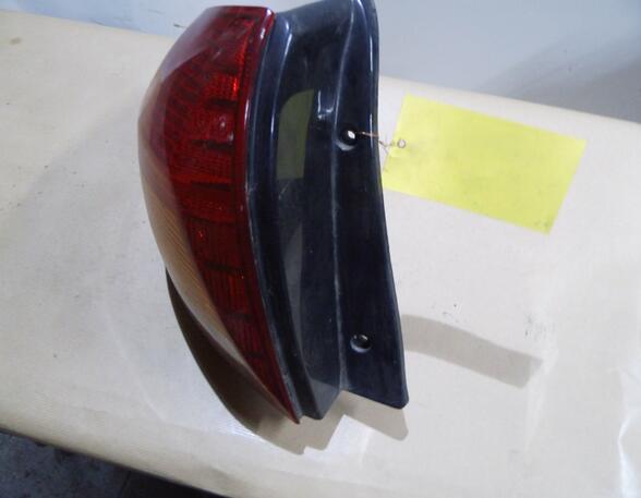 Combination Rearlight KIA Rio Schrägheck (DC)