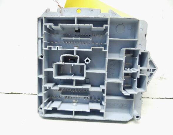 Fuse Box ALFA ROMEO 147 (937_)