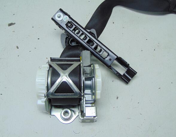 Safety Belts MERCEDES-BENZ C-Klasse (W204)