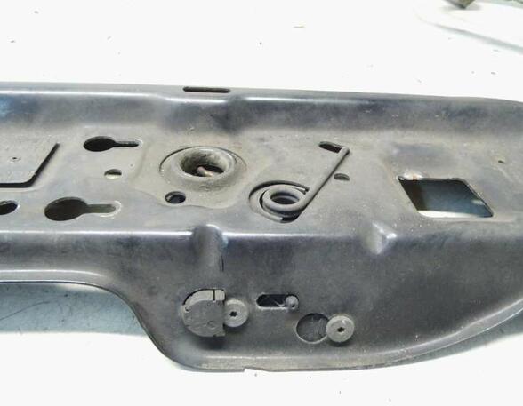 Front Panel OPEL ASTRA H Caravan (A04)