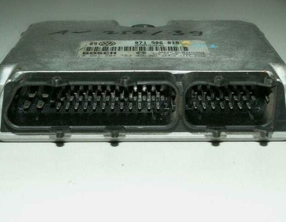 Engine Management Control Unit VW BORA (1J2)