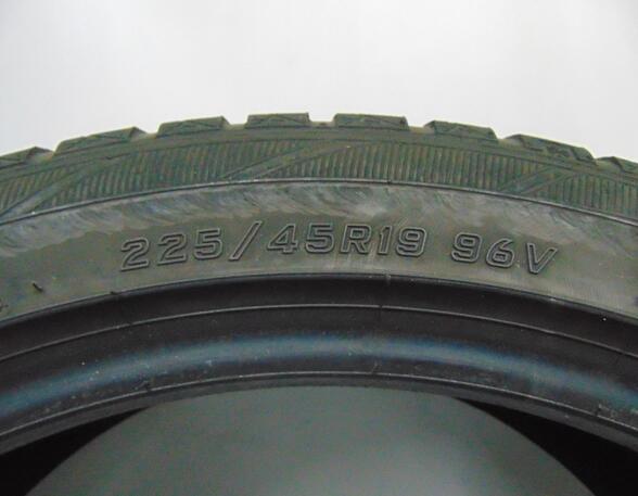 Tire FORD FIESTA III (GFJ)