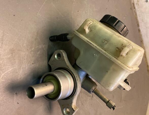 Brake Master Cylinder OPEL Astra H (L48)