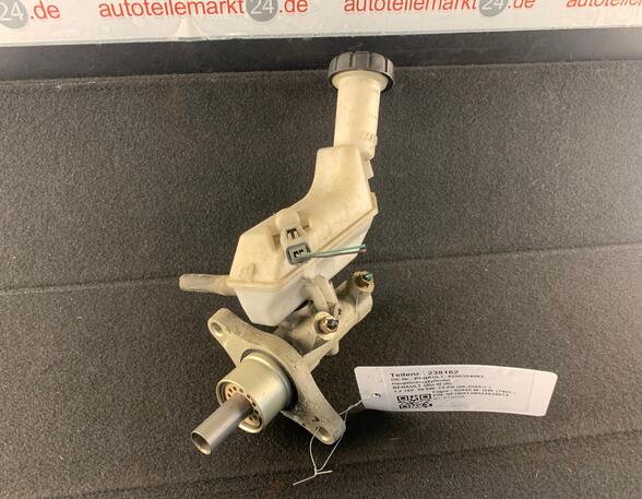 Brake Master Cylinder RENAULT CLIO III (BR0/1, CR0/1), RENAULT CLIO IV (BH_)