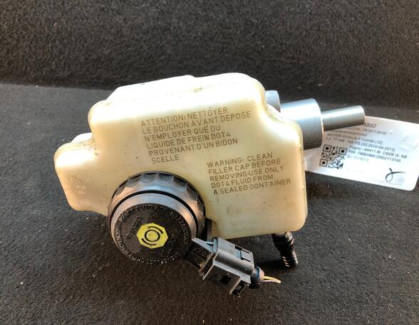 Brake Master Cylinder SKODA OCTAVIA II Combi (1Z5)