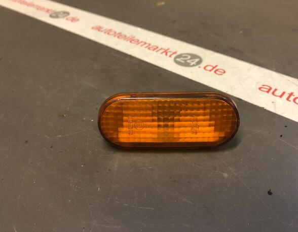 Direction Indicator Lamp VW Golf III (1H1)