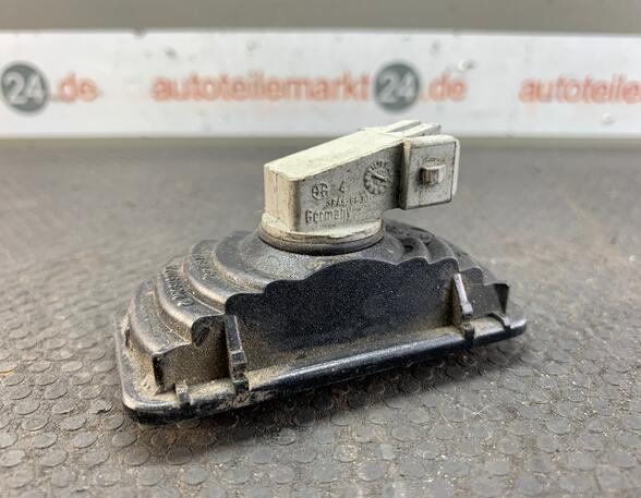 Direction Indicator Lamp VW Golf III (1H1)