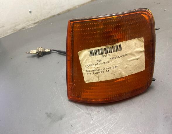 Direction Indicator Lamp VW Passat (35I, 3A2)