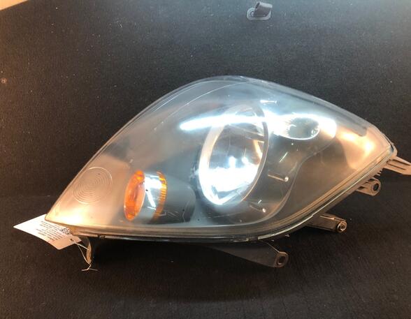 Headlight FORD Fiesta V (JD, JH)