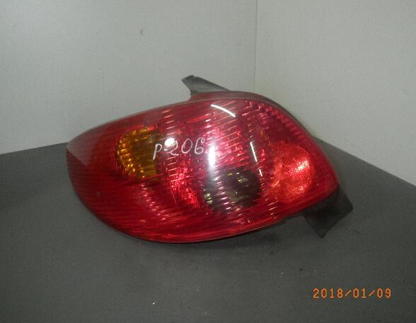 Combination Rearlight PEUGEOT 206 Schrägheck (2A/C), PEUGEOT 206 SW (2E/K)