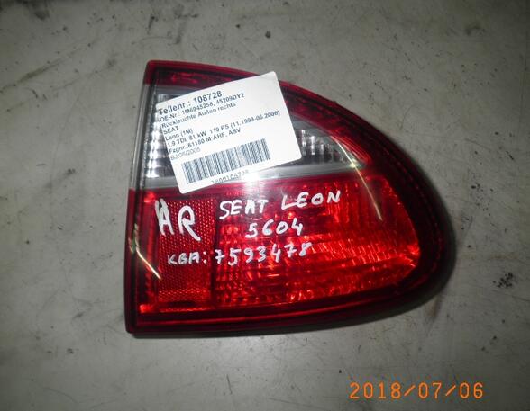 Combination Rearlight SEAT Leon (1M1)