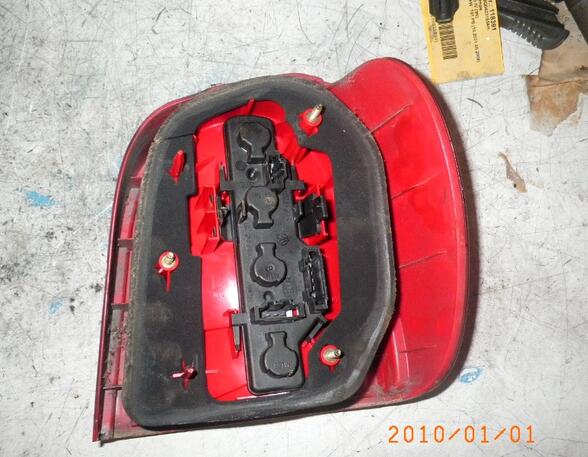 Combination Rearlight VW Polo (6N2)