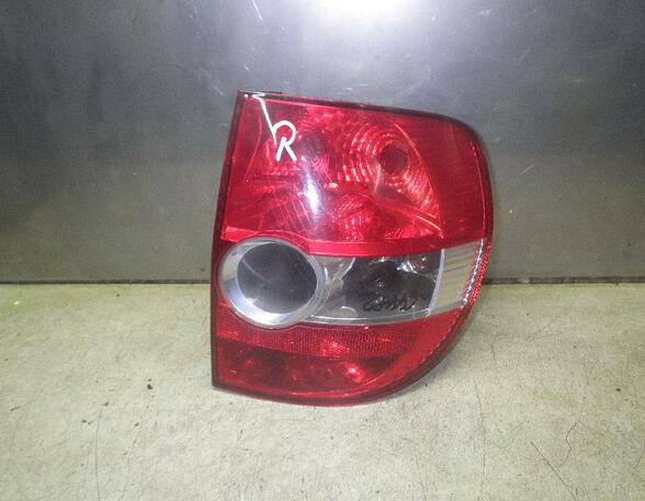 Combination Rearlight VW Fox Schrägheck (5Z1, 5Z3, 5Z4)