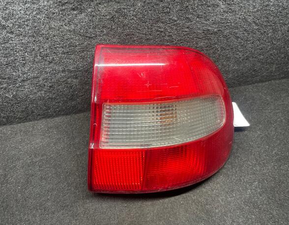 Combination Rearlight VOLVO V40 Estate (645)