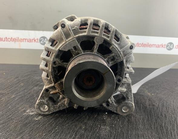 Dynamo (Alternator) RENAULT Twingo II (CN0)