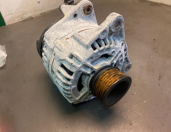 Dynamo (Alternator) AUDI A3 (8P1)