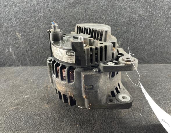 Dynamo (Alternator) VW POLO (9N_)