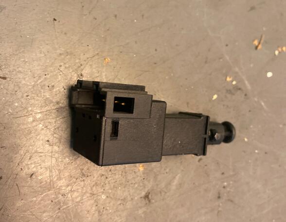 Brake Light Switch VW GOLF IV (1J1), VW GOLF IV Variant (1J5)