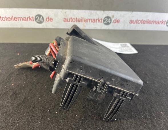 Fuse Box OPEL Corsa D (S07)