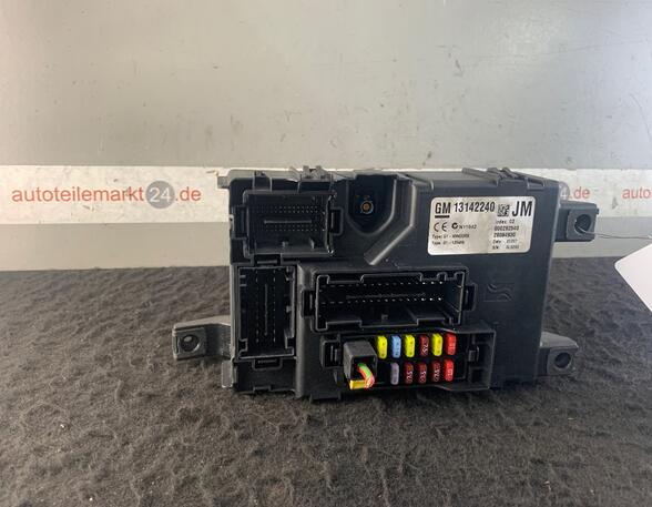 Fuse Box OPEL Corsa D (S07)