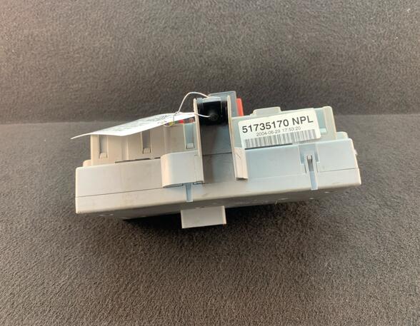 Fuse Box FIAT Punto (188)