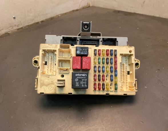 Fuse Box FIAT PUNTO (188_), FIAT PUNTO Hatchback Van (188_)