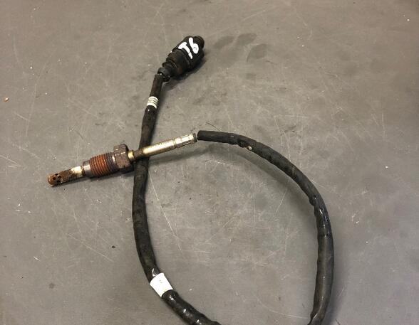 Exhaust gas temperature sensor  VW TRANSPORTER V Bus (7HB, 7HJ, 7EB, 7EJ, 7EF, 7EG, 7HF, 7EC)