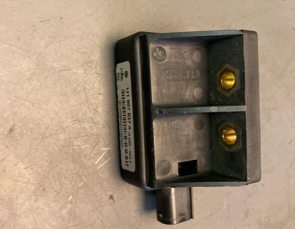 Sensor versnelling in lengterichting VW GOLF IV (1J1), VW GOLF IV Variant (1J5)