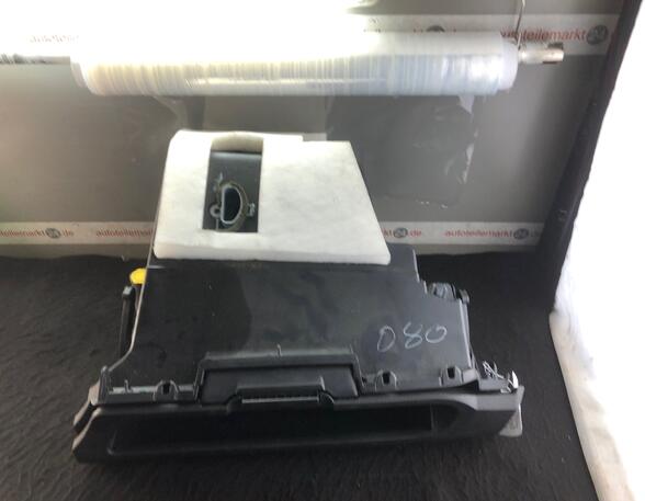 Glove Compartment (Glovebox) NISSAN NOTE (E11, NE11)