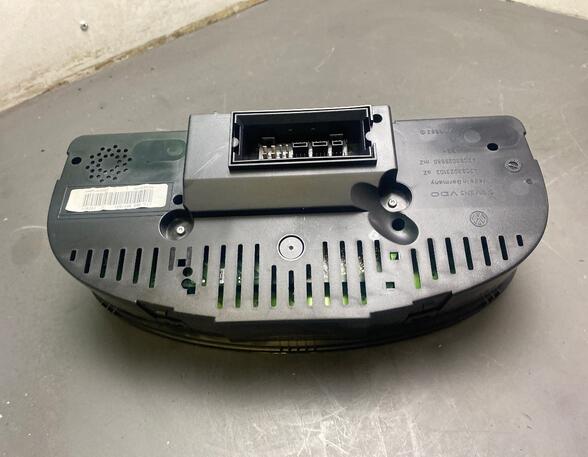 Speedometer VW Touran (1T1, 1T2)