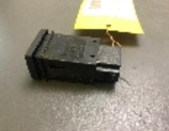 Heated Rear Windscreen Switch VW Golf III (1H1)