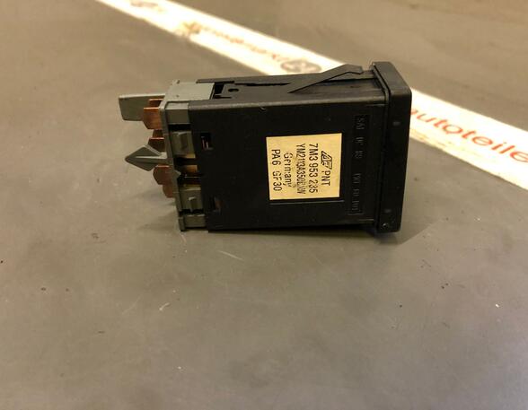 Hazard Warning Light Switch VW Sharan (7M6, 7M8, 7M9)