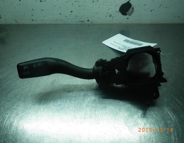 143048 Blinkerschalter AUDI A4 Avant (8E, B7) 4E0953513A