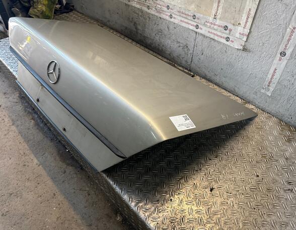 Boot (Trunk) Lid MERCEDES-BENZ 124 Saloon (W124), MERCEDES-BENZ E-CLASS (W124)