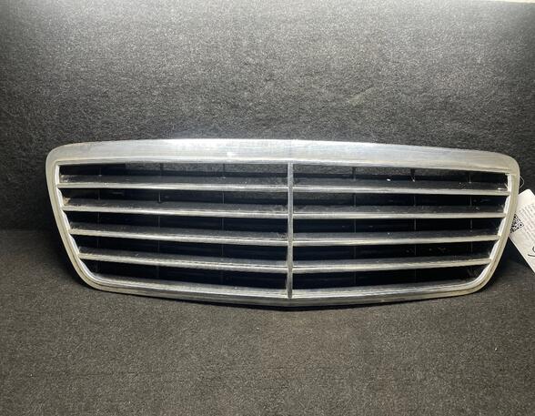 Radiator Grille MERCEDES-BENZ E-CLASS T-Model (S210)