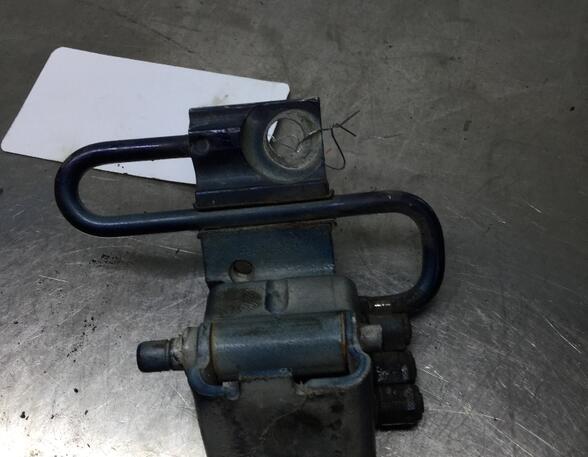 Door Hinge VW Golf IV (1J1)