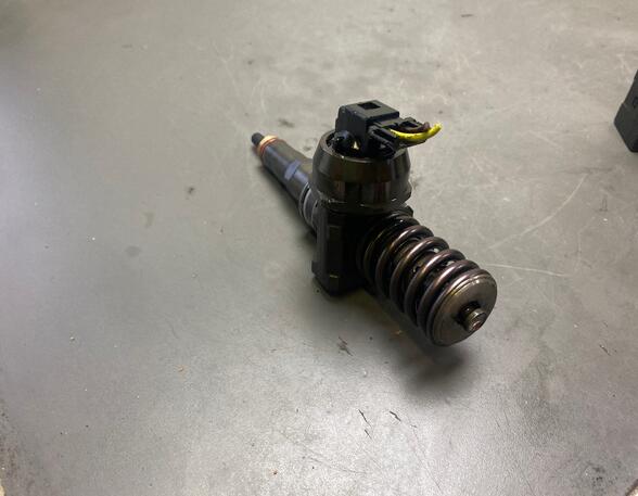 Injector Nozzle VW Golf IV (1J1)