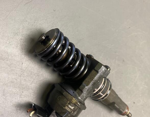 Injector Nozzle VW Golf IV (1J1)