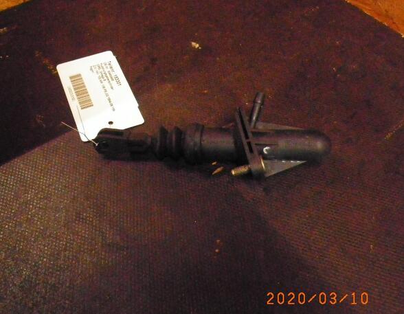 Clutch Master Cylinder OPEL OMEGA B (V94)