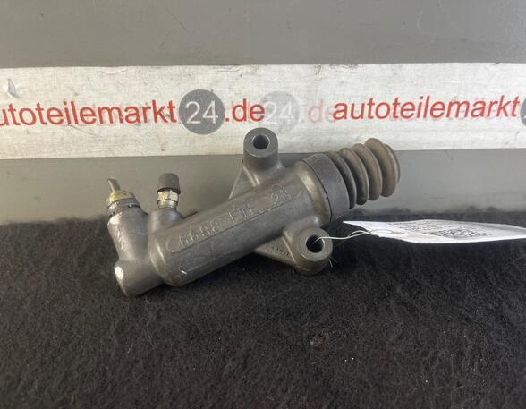 Hulpkoppelingscilinder  AUDI A3 (8L1)