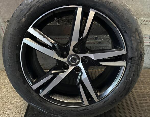 Tire VOLVO XC40 (536), VOLVO C40 (539)